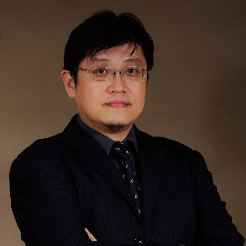 Professor Kai-Wen Huang